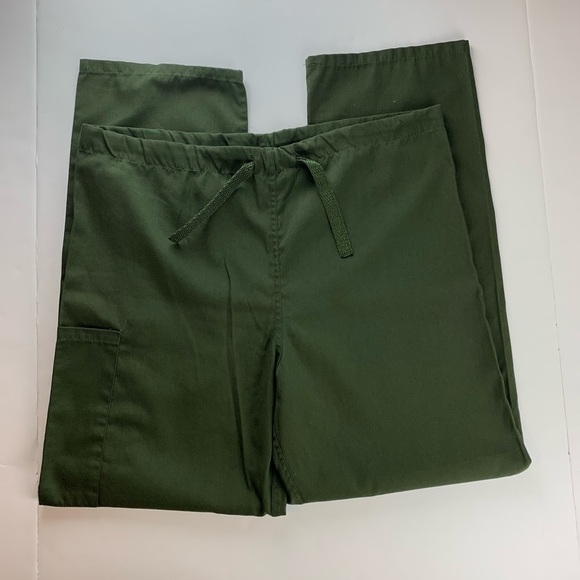 Uniform Advantage Olive Green Scubs- XS - Picture 1 of 7